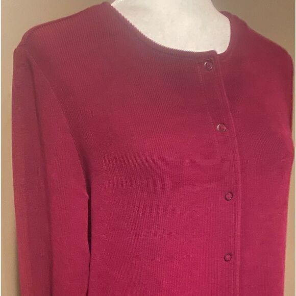Chico’s Design Burgundy Snap Cardigan Size Medium 8 Chico’s Size 1 - Picture 3 of 9